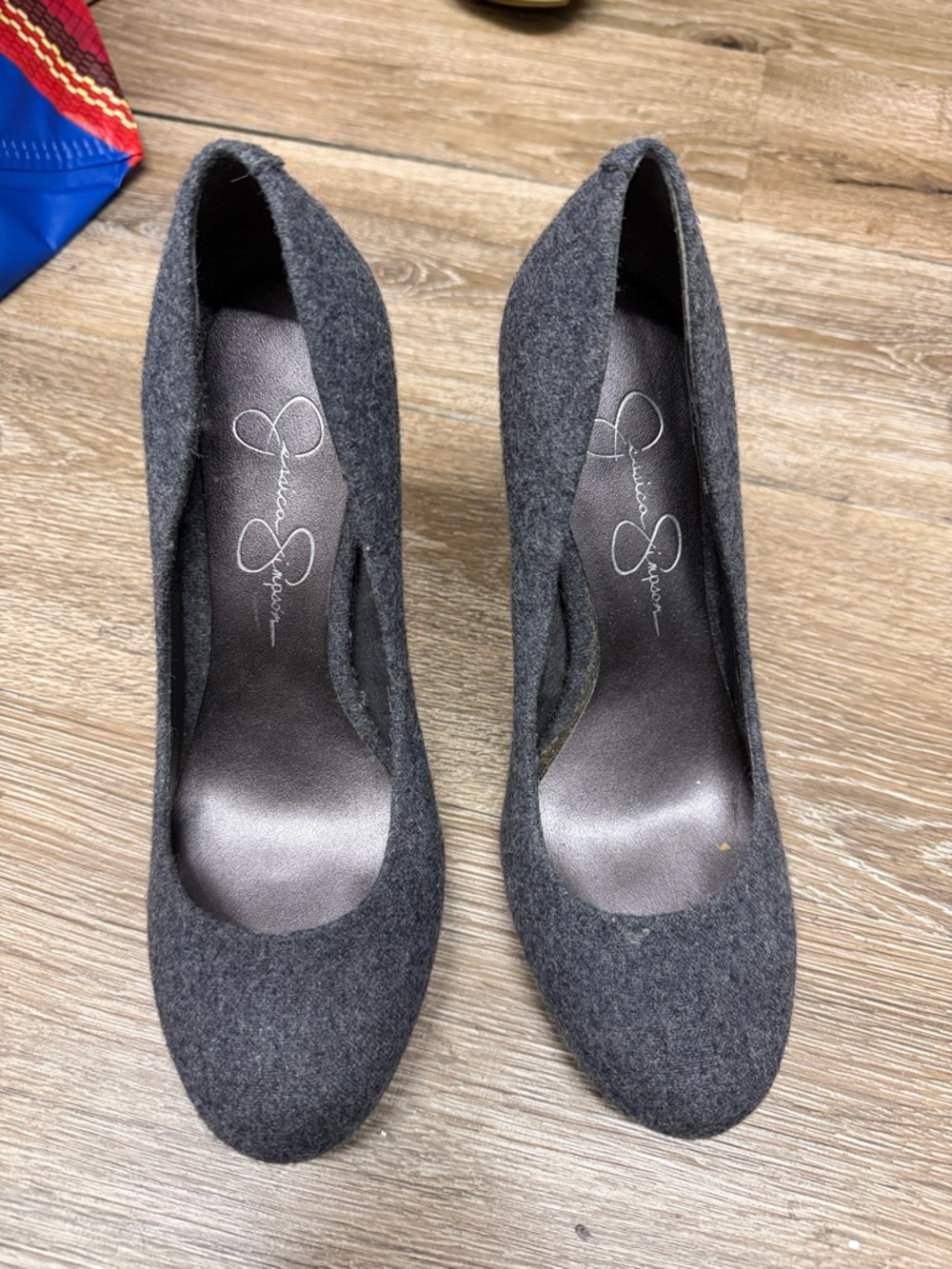 Jessica Simpson Charcoal Felt High Heel Pumps